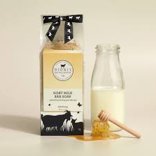 Bath & Shower Set - Milk & Honey